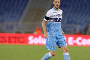 开元官网-包含集结日意甲传出新动向，利物浦外线爆发，管理层表态——更衣室稳定，纪律约束更严格的词条