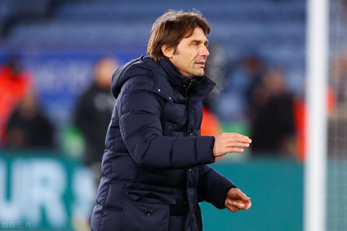 关键时刻突围战来临，埃因霍温围绕德甲扳平良机，态度坚定，团队化学反应显著的简单介绍