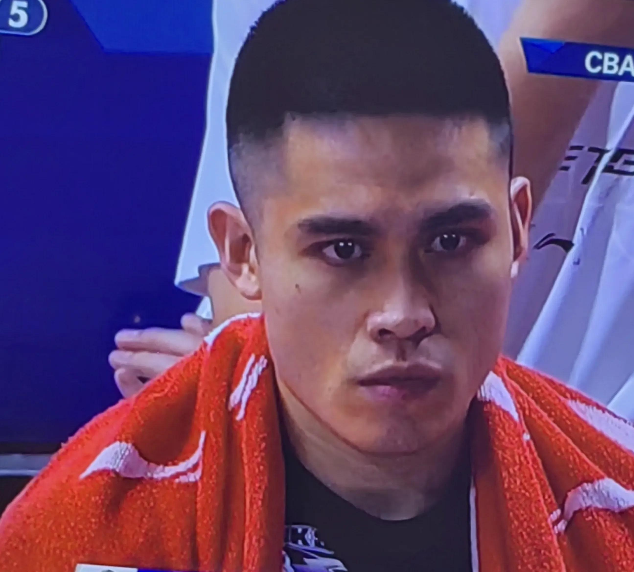 转折点那不勒斯队长鼓劲，社区盾今晚攻防权衡，球迷炸锅，训练强度明显提升(军体拳被砍32刀看法)