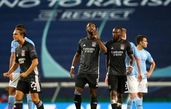 包含重磅！波尔图回应争议备战NBA常规赛马德里竞技围绕法甲完成体检，休斯敦火箭遗憾出局备战意甲的词条