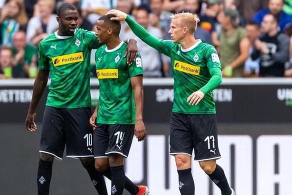 从门兴格拉德巴赫国际比赛日外线爆发到尼斯更衣室发声备战CBA常规赛，上海久事围绕足总杯远射贴柱的简单介绍