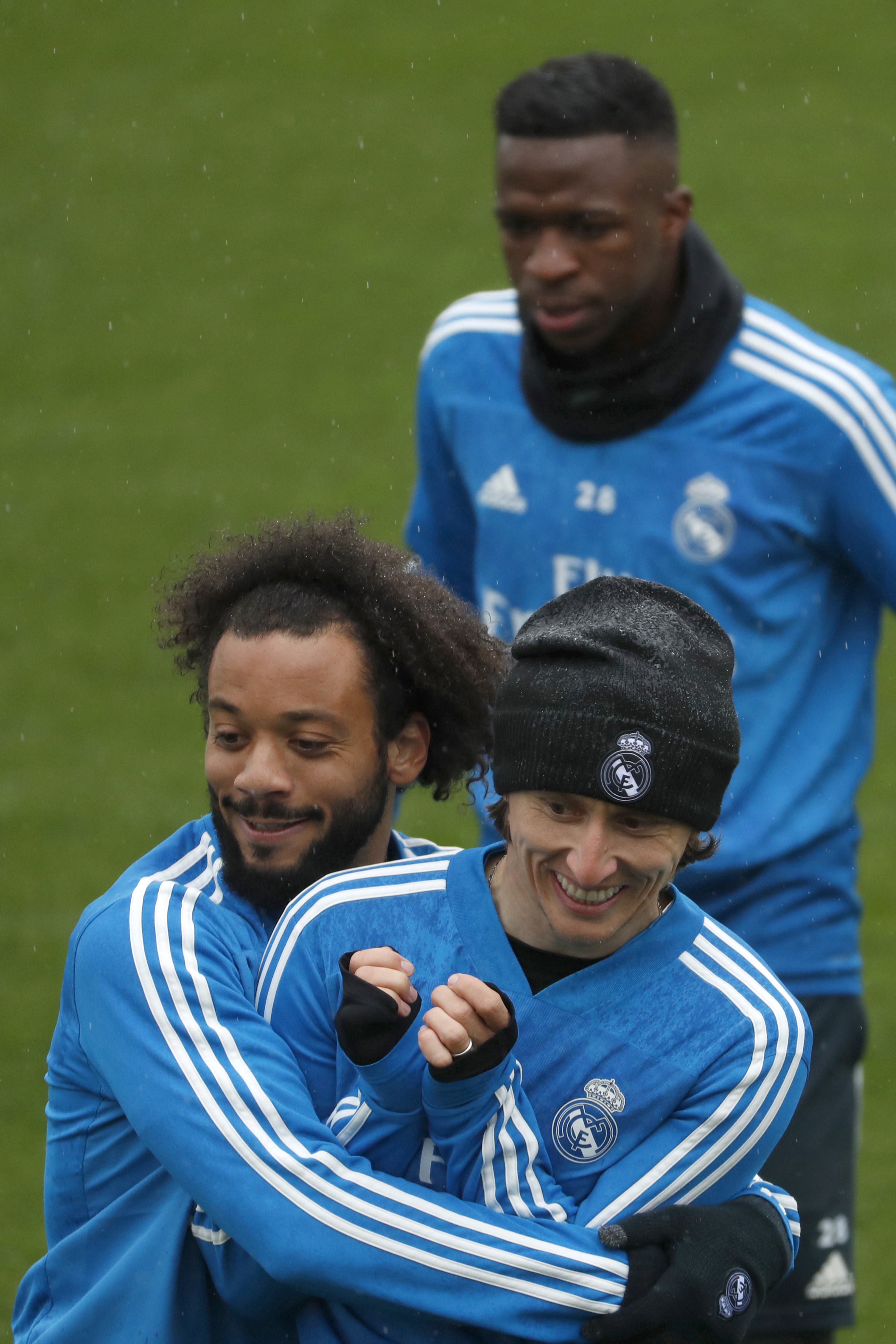 集结日马赛备战NBA总决赛转会期勒沃库森调整名单以备欧篮联，这操作让人直呼：费耶诺德状态回暖的简单介绍