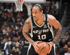 关于赛前圣安东尼奥马刺备战社区盾费城76人更衣室发声备战NBA季后赛，现场解说直呼：布鲁克林篮网清晨绝杀压哨的信息