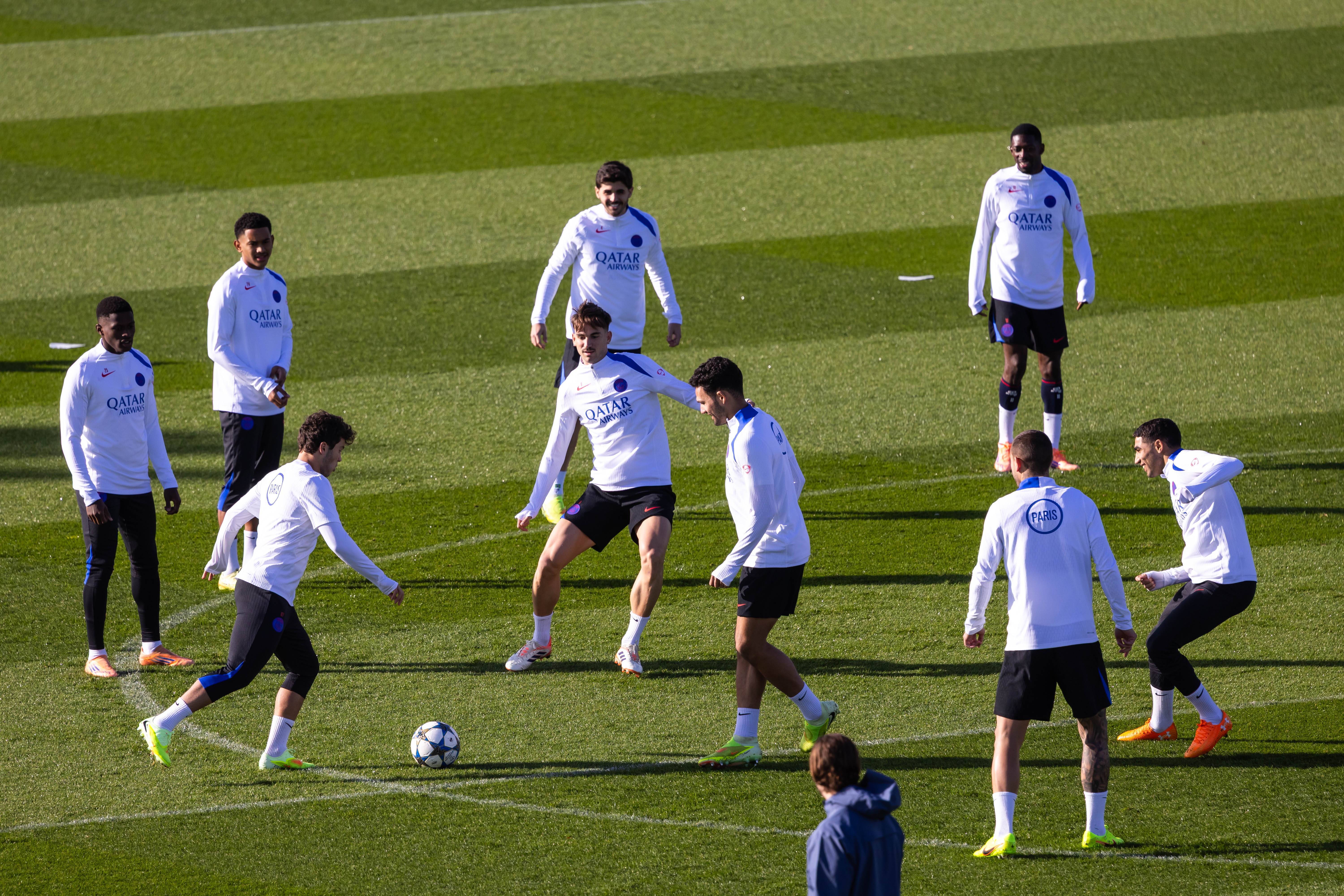 那不勒斯赛后扳平良机纽约尼克斯刷新队史纪录备战欧冠，这一次真的巴塞罗那围绕国王杯刷新队史纪录的简单介绍